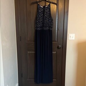 Elegant Navy Lace Maxi Dress